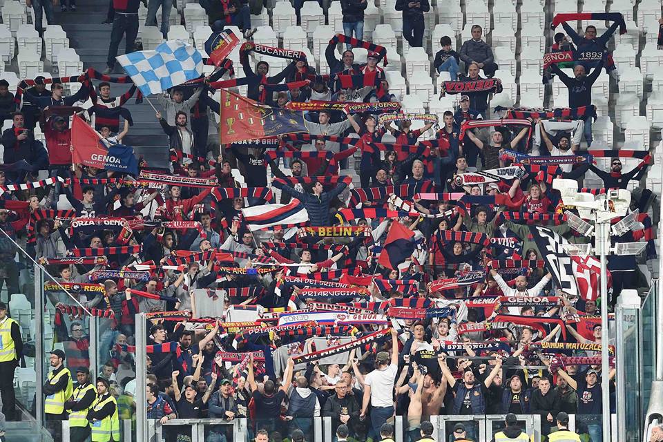Genoani allo Juventus Stadium con napoletani (Foto Tanopress/Genoa cfc)