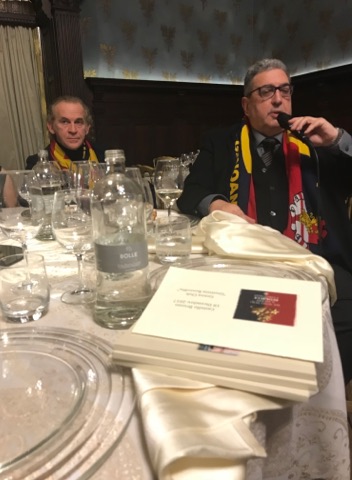 Donatelli Perinetti durante la cena di Natale del Genoa Club Giustizia Rossoblù