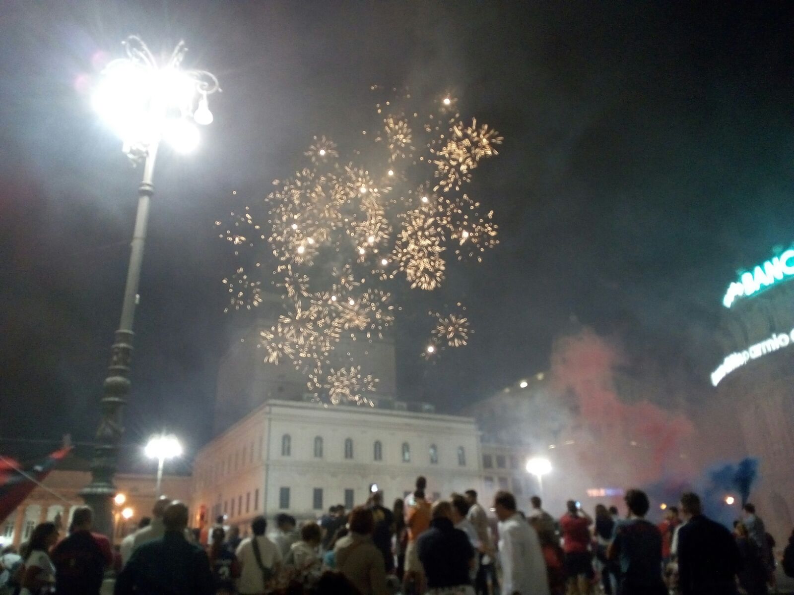 I festeggiamenti per i 124 anni del Genoa (Foto Pianetagenoa1893.net)