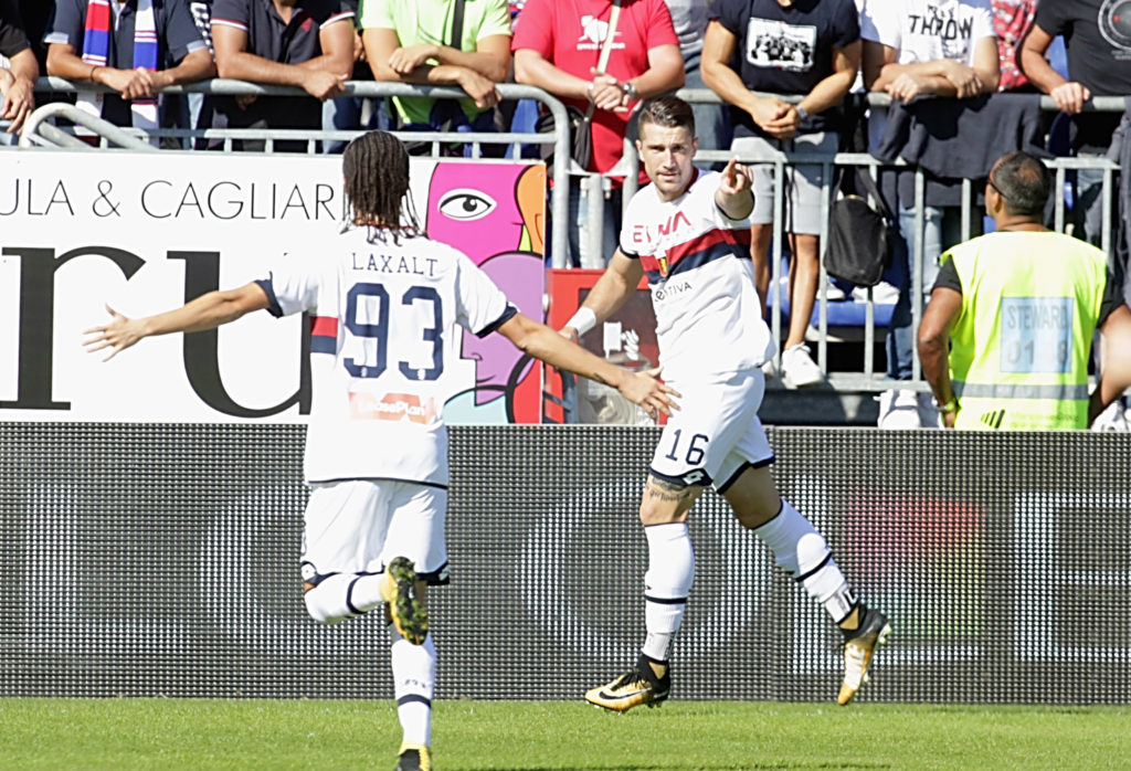 Galabinov festaggia dopo il goal dello 0-1 contro il Cagliari (Foto Enrico Locci/Getty Images)