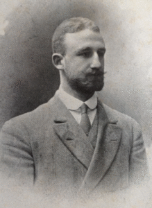 Luigi Ferraris fu ingegnere, calciatore, Tenente (da wikipedia)