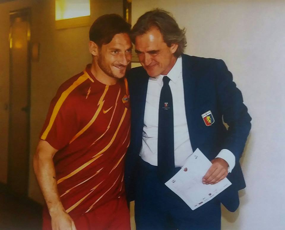 Marco Pellegri con Francesco Totti (Dal profilo Facebook di Pellegri)
