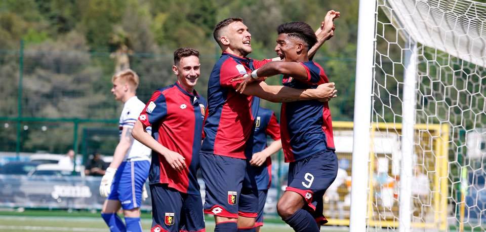 Festeggiamenti dopo il gol di Salcedo (Foto Genoa cfc Tanopress)