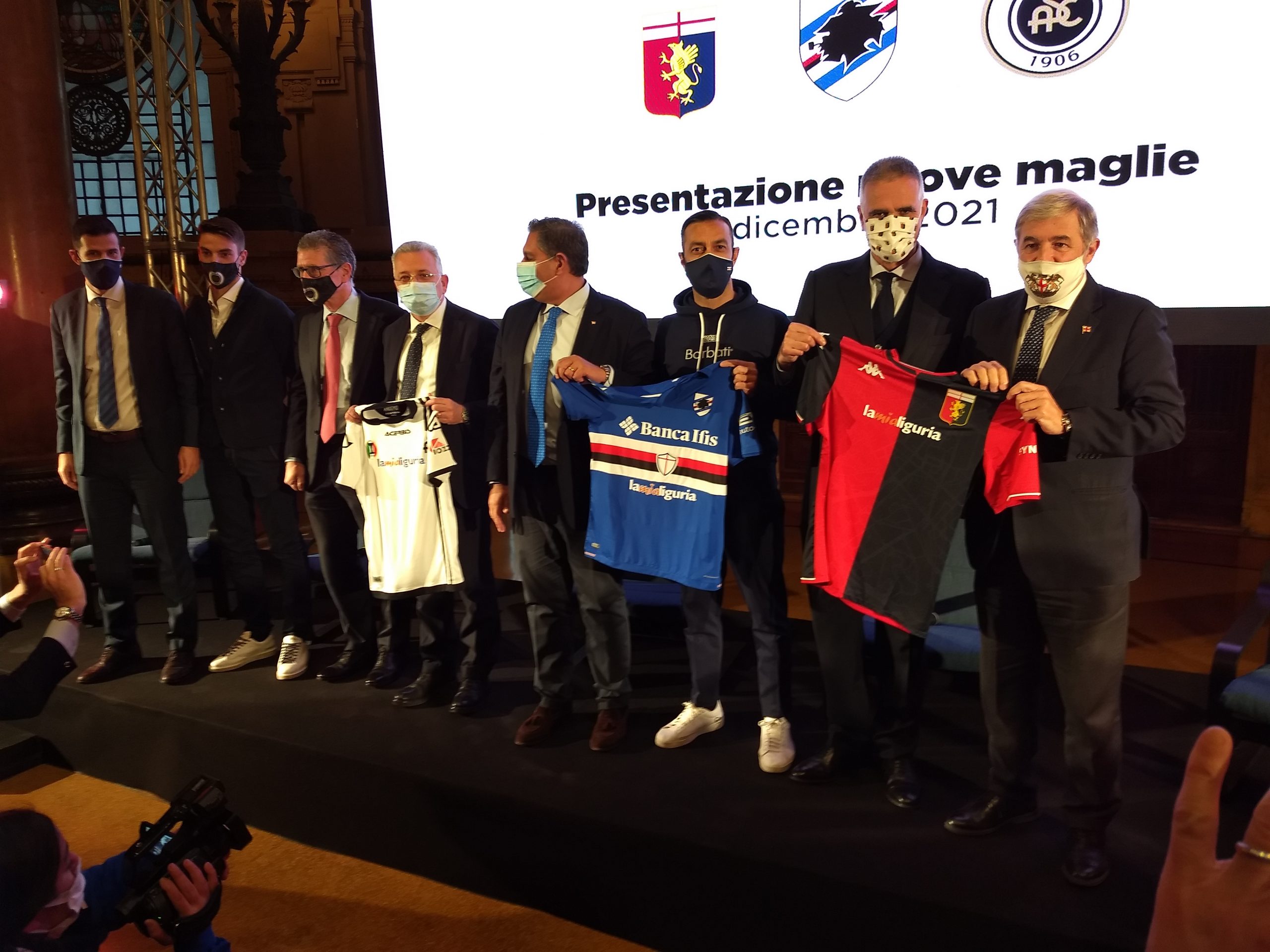 Presentazione maglie squadre liguri Serie A 2021/22 - L'attesa (© ph. Alfonso Magno)