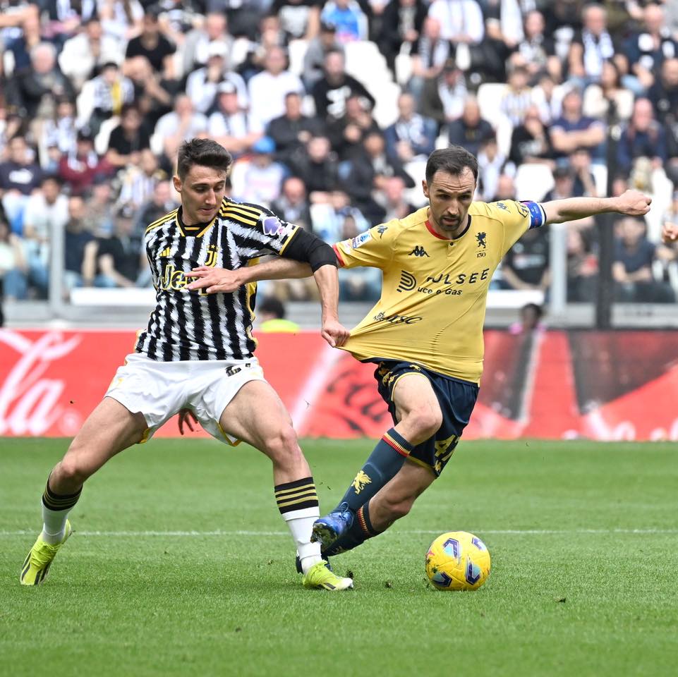 Cambiaso Badelj Juventus-Genoa